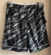AND1 Men's Shorts Offense Basketball New Size M Inseam 8 Pull On Stretch Light