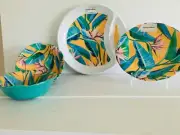 Tommy Bahama Melamine 5 Pc Bird Of Paradise Set Plates Bowls Chip & Dip New