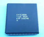 Cypress Field Prog. Gate Array 384 CLBs, 4000 Gates 242.5MHz, 384-Cell CMOS P