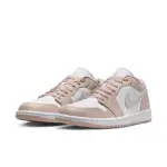 【NIKE 耐吉】運動鞋 休閒鞋 女鞋 男鞋 W AIR JORDAN 1 LOW CRIMSON TINT 白粉 低筒 喬丹(DC0774120)