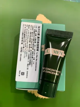 LA MER 海洋拉娜 lamer 濃萃雙重修復精華/濃萃修復精華/專櫃貨 全新/3ml/5ml/精華液/有中文標籤