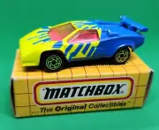 Matchbox Lamborghini Countach #67 Vintage Blue Yellow