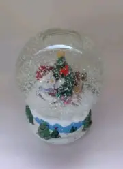 Hallmark Keepsake Snow Buddies Snow Globe Collectible 2007 Christmas Limited New