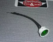 2622K5 VCC 125VAC 1/2W LAMP NEON GREEN 120V PC MNT