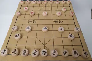 櫸木象棋攜帶組 麻布袋+布棋盤+櫸木象棋