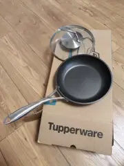 Tupperware Chef Series II Frypan with Glass Cover | 8 in / 20 cm