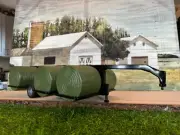 1/16 Scale Custom Built 6 Round Hay Bale Gooseneck Trailer