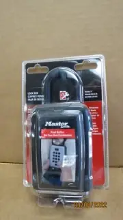 MASTER LOCK 5422D PUSH BUTTON SET-YOUR-OWN COMBINATION LOCK BOX NEW