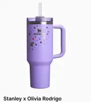 Stanley x Olivia Rodrigo Quencher Flowstate Tumbler | 40oz - IN HAND