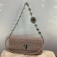 在飛比找PopChill優惠-[二手] Miu Miu Crystals Bag