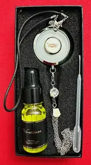 Cadillac Car Pendant Perfume Diffuser Air Freshener Cologne with Lemon Scent