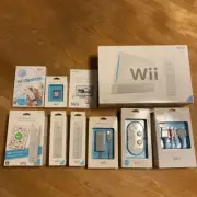 Nintendo Wii White Console System w/Related Accessories *See Photos* New Japan