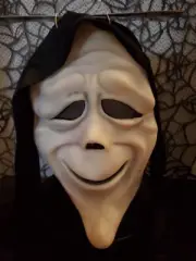 Vintage Easter Unlimited Scream Ghost Face Mask Shroud Smile Stoned Mask Spoof