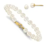 14k Yellow Gold Madi K 4-5mm White Freshwater Cultured Pearl Bracelet & Earring