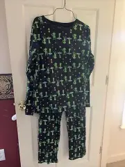 Leveret Pajamas NWT Size Small Aliens Whimsical