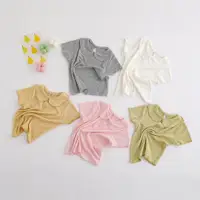 在飛比找ETMall東森購物網優惠-莫代爾薄款韓版嬰兒寶寶短袖上衣