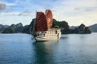 下龍灣伊馬基遊船飯店Image Halong Cruise