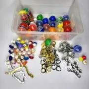 58 Empty Gum Machine Capsules 62 Prizes 30 Mini Capsules With Prizes Inside