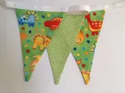 Bunting/flags Fabric Green Dinosaurs Present Party Shower nursery Boy