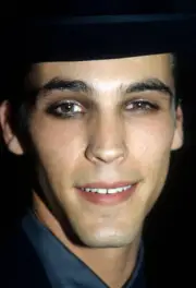 Scott Barnhill at VH 1 Fashion awards New York October 23 1998 Old Photo 1