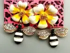 Betsey Johnson Sparkling Crystal Bees Daisy Flower Gold Brooch Pin Free Gift Bag