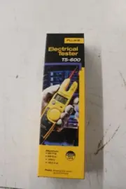Fluke T5-600 Voltage Continuity and Current Electrical Tester (648227)