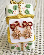 Danecraft Holiday Bow Snowflake Earrings Trinket Porcelain Box Ornament NEW