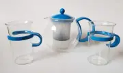 Bodum Assam Glass Tea Press Infuser Teapot Set 2 Mugs Blue Handles