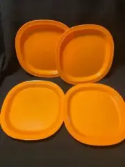 NEW Tupperware set of 4 Luncheon plates - ORANGE - FREE SHIPPING!