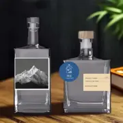 500ML Clear Lead-Free Glass Whiskey Decanter, Square Design for Scotch, Bourbon