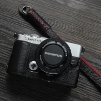 在飛比找蝦皮購物優惠-愛拍-適用奧林巴斯E P7相機套底座Olympus ep7保