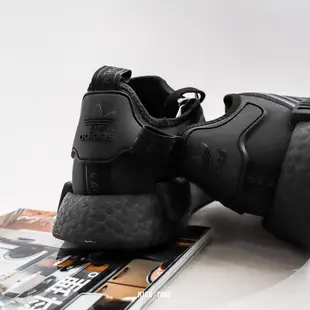 ADIDAS NMD R1 BOOST 全黑 襪套式 經典款 愛迪達 休閒 慢跑鞋【FV9015】