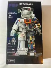 Maker Pop Spaceman Astronaut Of Project Breaking-Down 900 Pcs NEW & SEALED