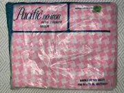 NEW Vintage Pacific Extra Strength Muslin Double Fitted Sheet PINK