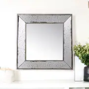 18" Wall Mounted Vintage Style Glass Frame Accent Mirror