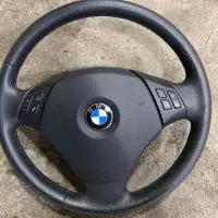 在飛比找蝦皮購物優惠-BMW E90原廠方向盤（含安全氣囊）品項優良無脫皮