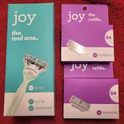 10 Gillette Joy Razor Blades 8 Refills Cartridges Shaver Handle Fits any Fusion
