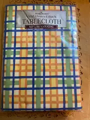 Home Trends Vinyl Flannel Back 60 X 84 Oblong Checkered Tablecloth