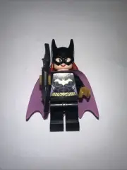 LEGO Super Heroes Batgirl Black Suit Lavender Cape Minifigure SH0092