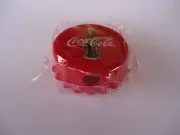 BRAND NEW 1999 COCA COLA BOTTLE CAP TYPE PENCIL SHARPENER NOT COCA COLA YOYO