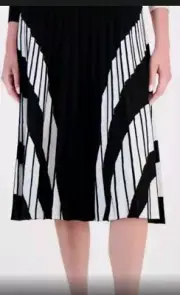 Tahari Women's Pull-On Flare Pleated Midi Skirt - Black /Haze Size XS/TP