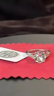 Swarovski Premium Austrian Crystal Solitaire Ring In Platinum/ Sterling silver 6