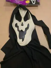 Smiley Melt Scream Halloween Mask Easter Unlimited Fearsome Faces Glows NWT
