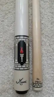 IN STOCK, Meucci 97-31B Pool Cue w/ The Pro Shaft "Torch" FREE HARD CASE. Wht