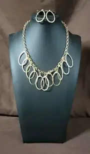 Paparazzi Double Oval Time Gold Necklace And Earrings