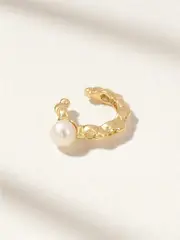 [Mizuki] Mizuki - Sea Of Beauty 14-karat Gold Pearl Ear Cuff - One size One size Gold