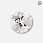 Sylvester Cat Cartoon Scared | 4'' X 4'' Round Decorative Magnet