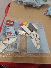 [NEW] Lego Monthly Mini Build Space Shuttle (40127) - Lego 40127 *Rare
