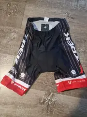 Size XL Trek Bike Shorts