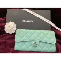 在飛比找蝦皮購物優惠-【CHANEL 香奈兒】經典金色雙C LOGO菱格粒紋牛皮暗